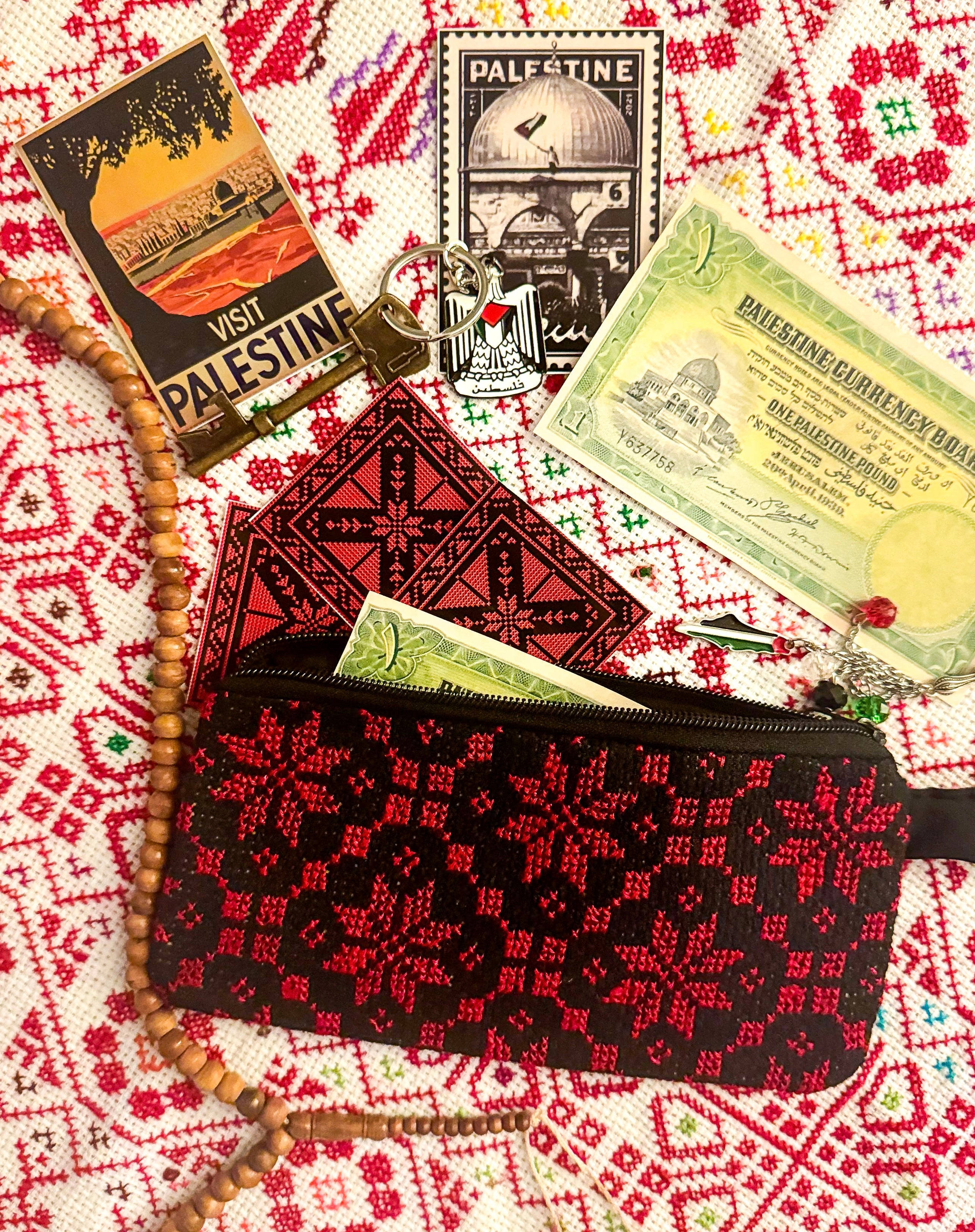 Rød og svart tatreez-lommebok med palestinsk broderimønster, tradisjonell lommebok i klassisk håndverksinspirert design